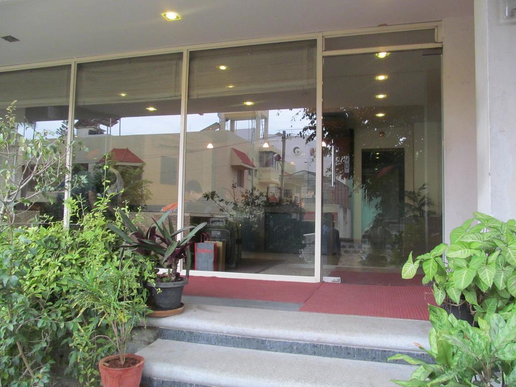 Shilton Residence Bangalore Bagian luar foto