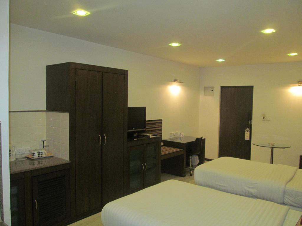 Shilton Residence Bangalore Bagian luar foto