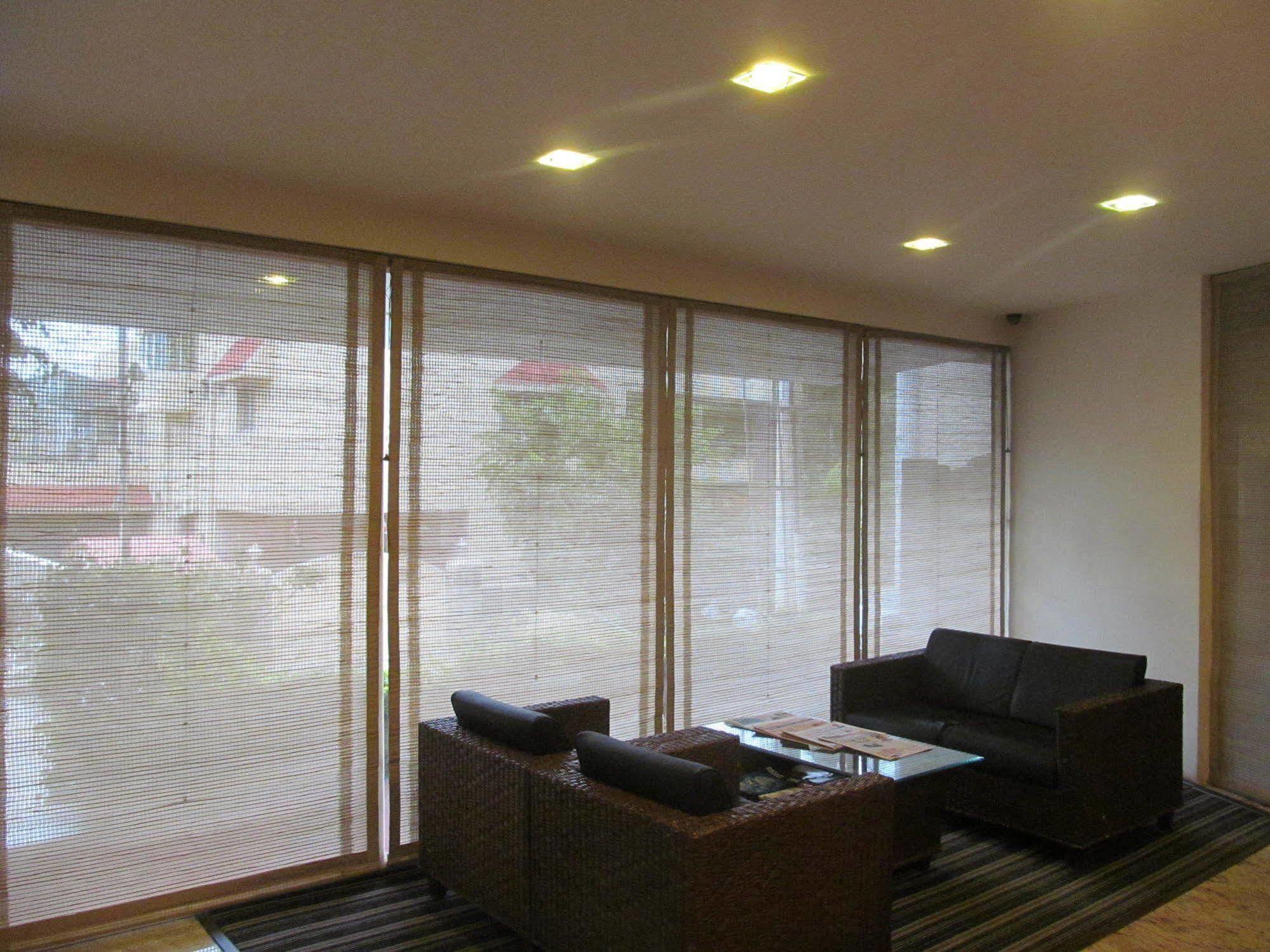 Shilton Residence Bangalore Bagian luar foto